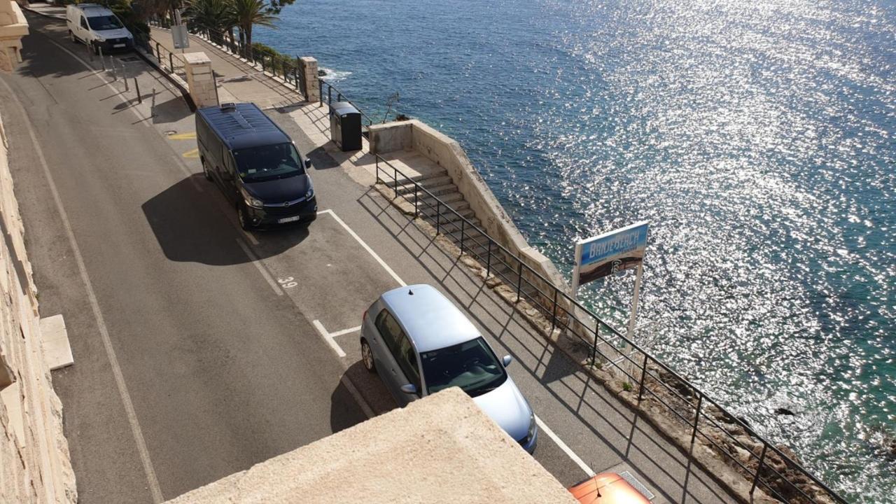 Luxury Seafront Apartment Banje Dubrovnik Kültér fotó