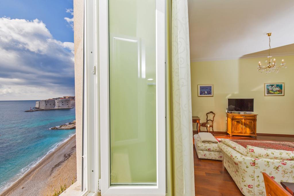 Luxury Seafront Apartment Banje Dubrovnik Kültér fotó