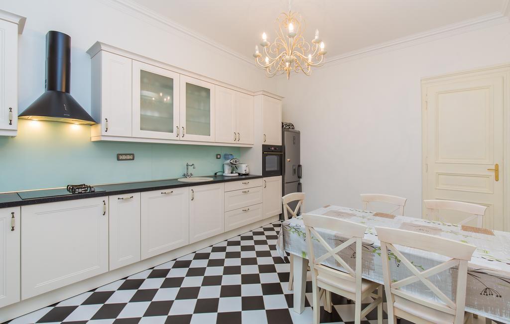 Luxury Seafront Apartment Banje Dubrovnik Kültér fotó