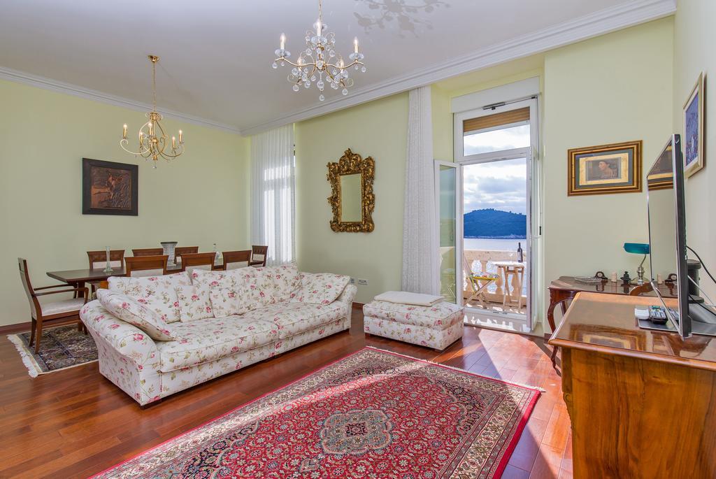 Luxury Seafront Apartment Banje Dubrovnik Kültér fotó
